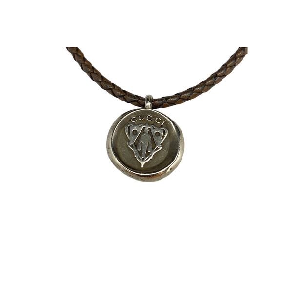 Gucci Sterling Silver Woven Black Leather Crest Tag Pendant Necklace - Picture 4 of 8